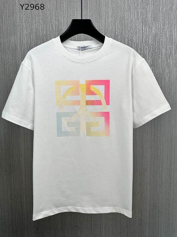 GIVENCHY Men's T-shirts 290